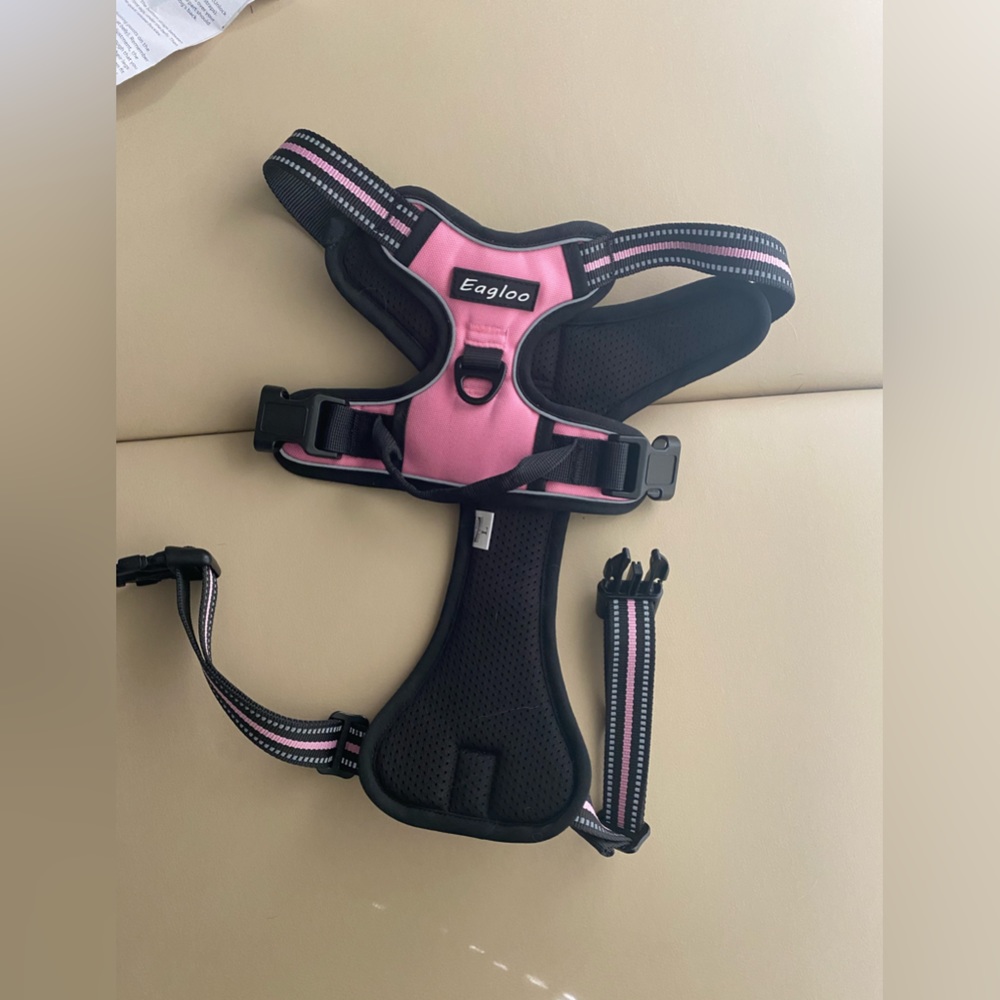 NWOT- dog no pull harness